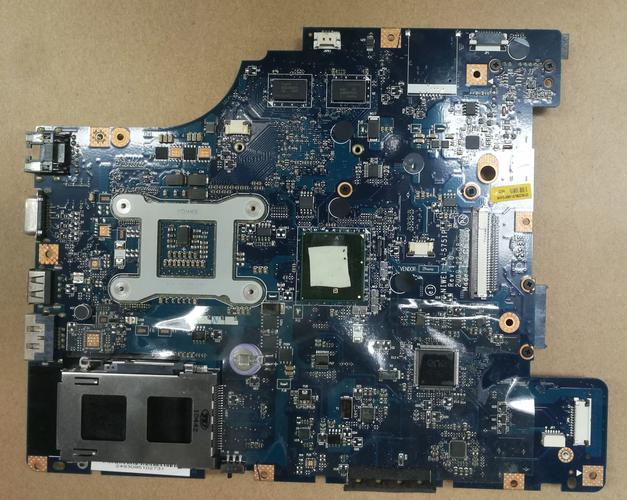 联想ideapadz380拆机