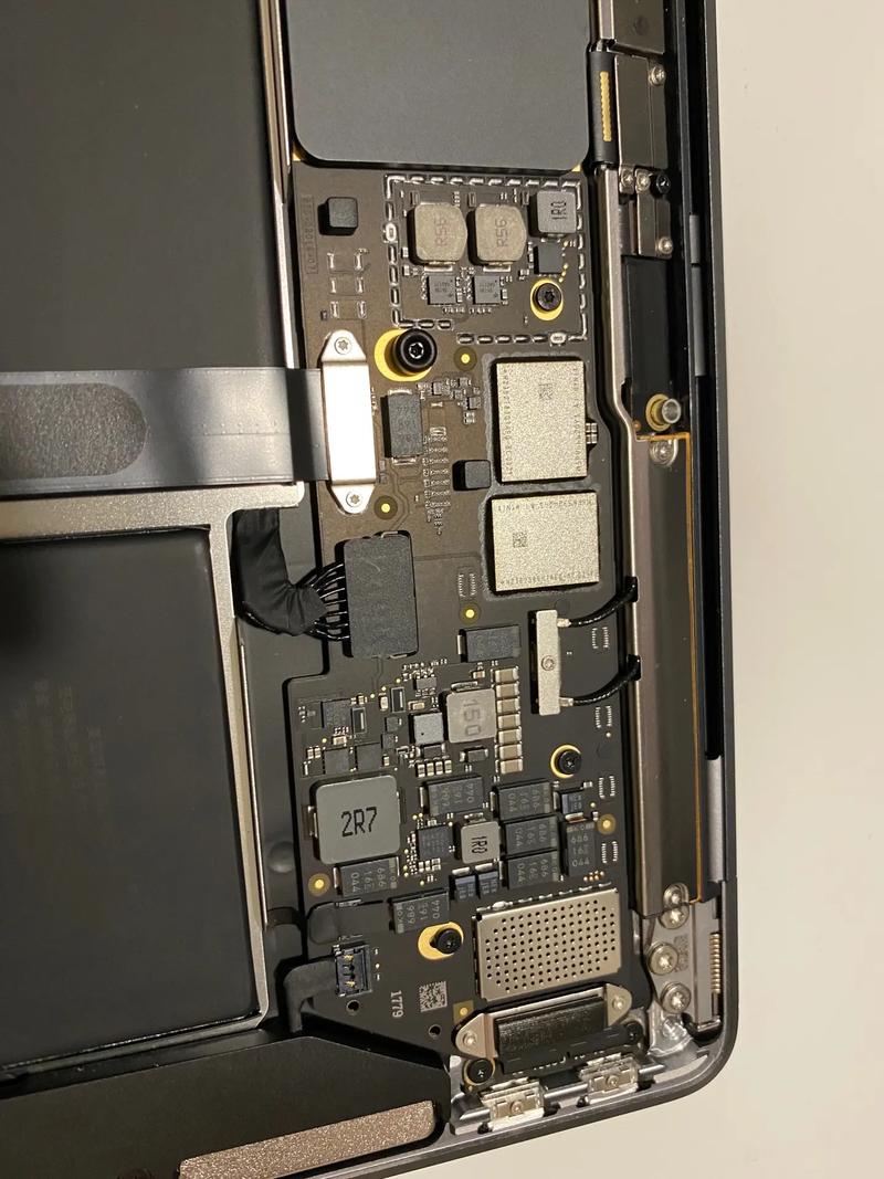 mac book air拆机图