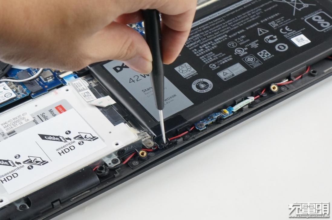 戴尔 dell燃7000 拆机