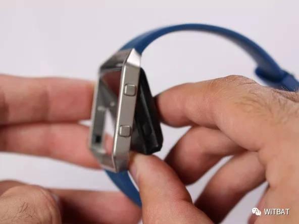 fitbit blaze拆机图