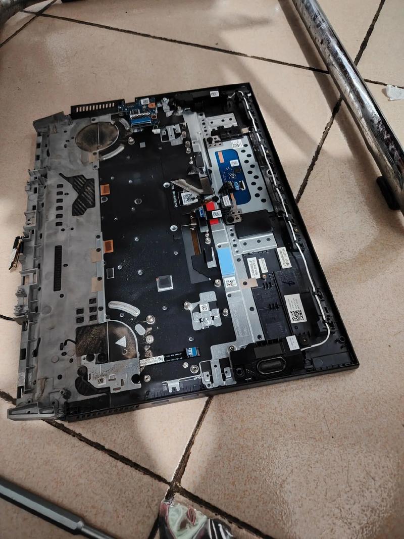 戴尔pavilion 怎么拆机