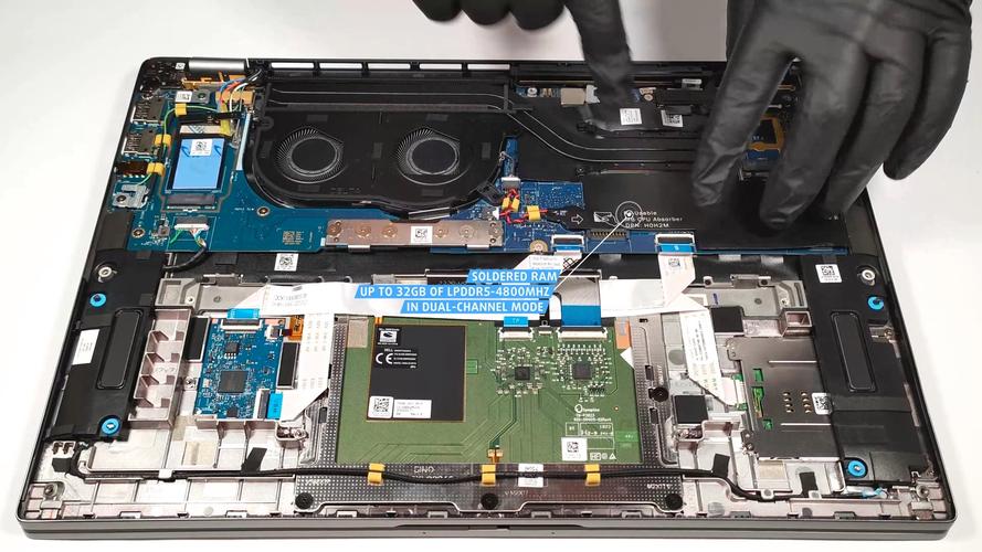 技嘉aero14 1060拆机