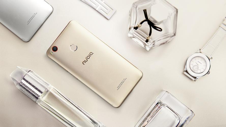 努比亚z11minis 拆机